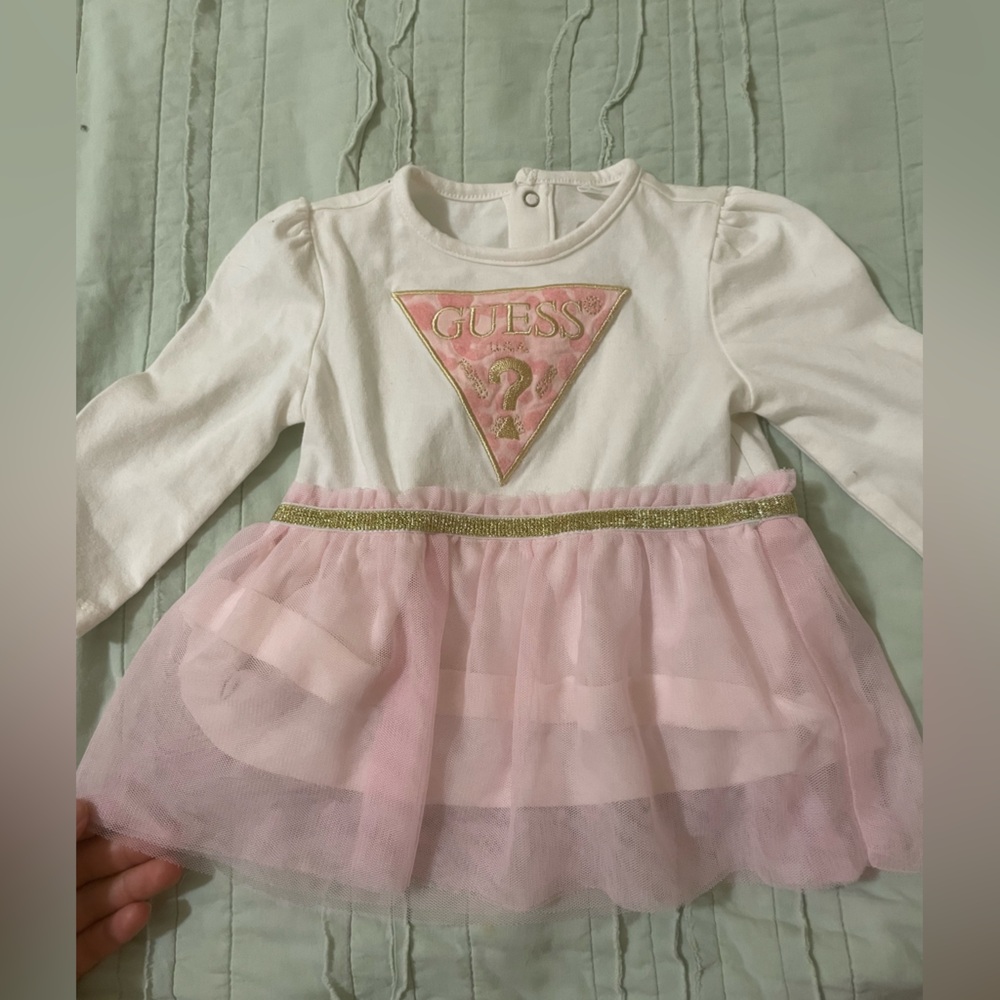 Bundle of babygirl clothes 0-3,3-6months